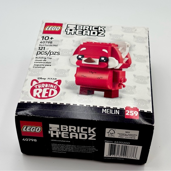 LEGO Turning Red BrickHeadz Disney Red Panda Mei Set # 40798 Sealed/Unopened - Picture 6 of 7